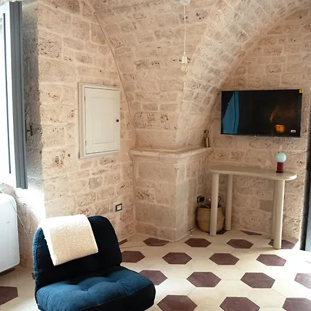 Romantic Stone In Puglia سيغلي ميسابيكا