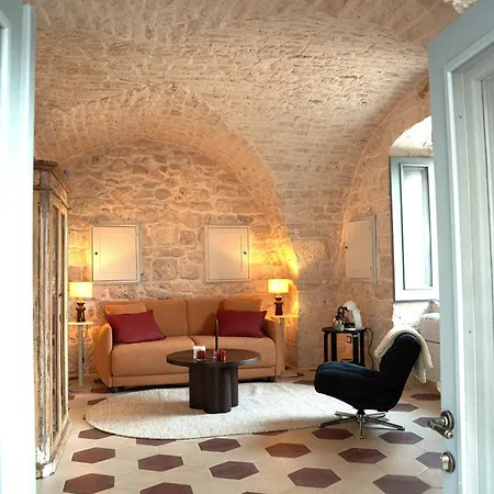 Romantic Stone In Puglia Ceglie Messapica