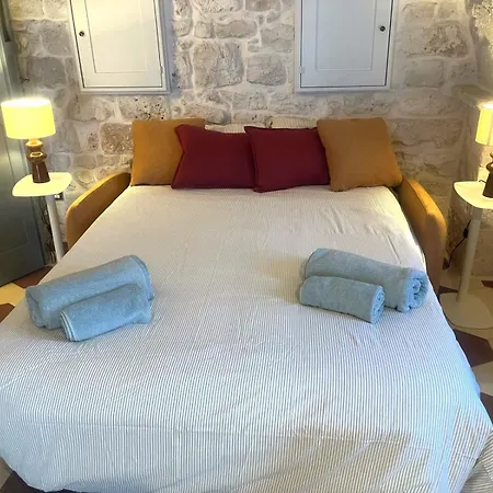 Romantic Stone In Puglia سيغلي ميسابيكا